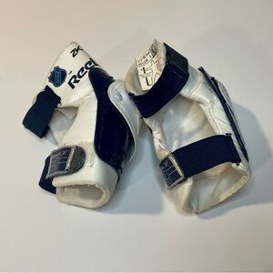 Used Reebok Hockey Elbow Pads. Youth Size 1.